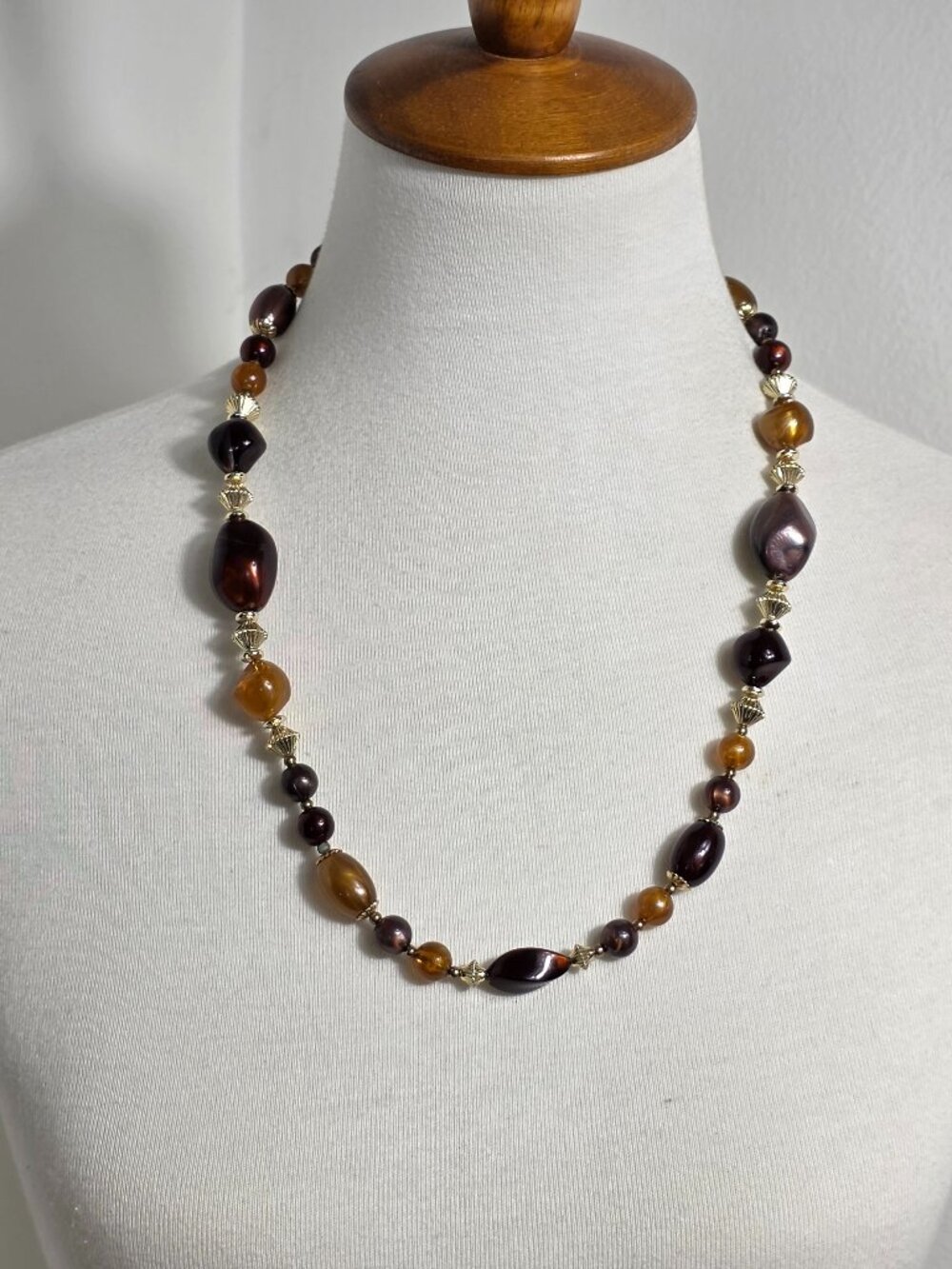 Vintage Style Genuine Lucite Beaded Necklace Amber, Brown & Brown Color Palette